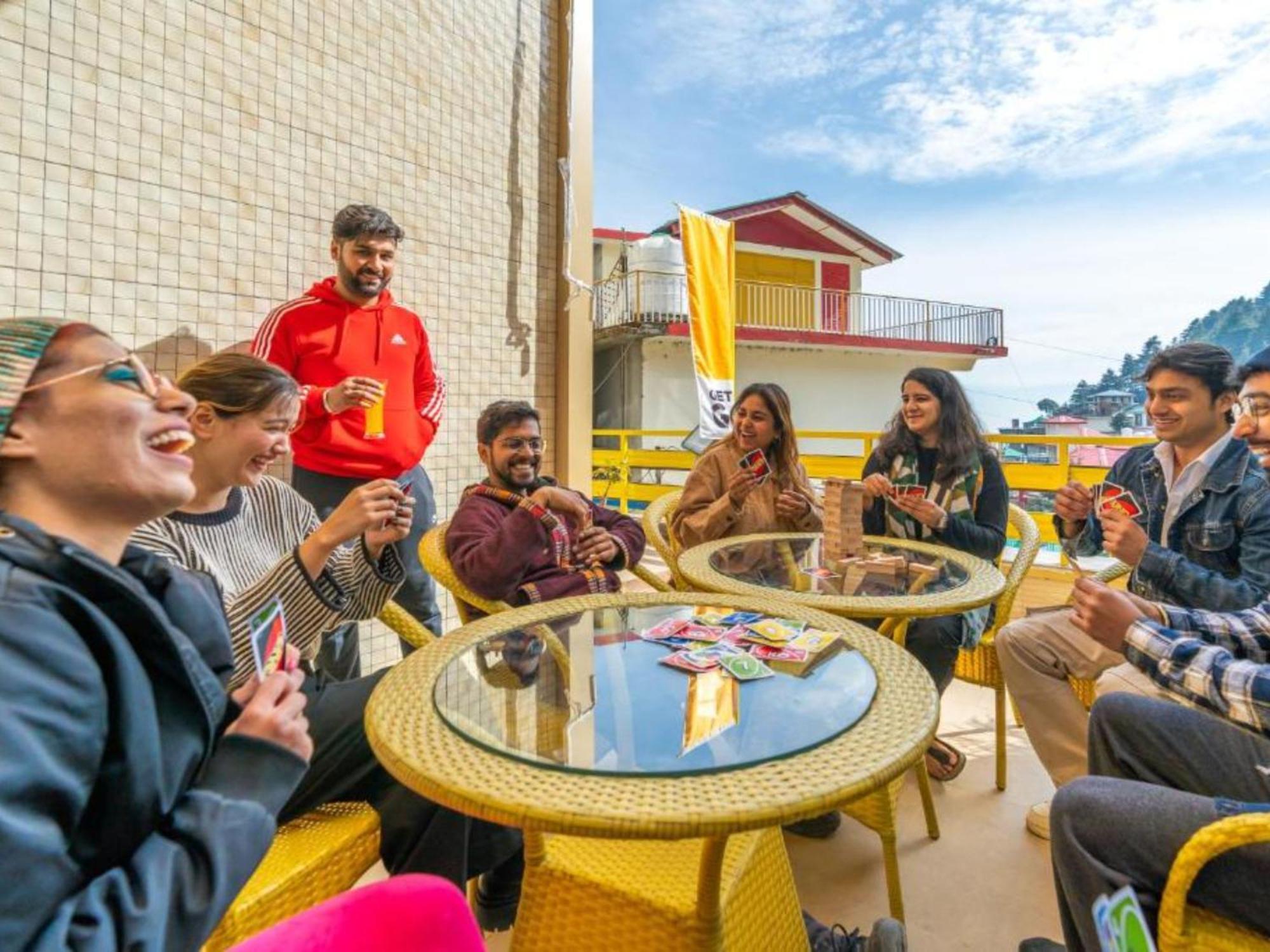 The Hosteller Mcleodganj, Bhagsu Мак-Леод-Гейндж Экстерьер фото