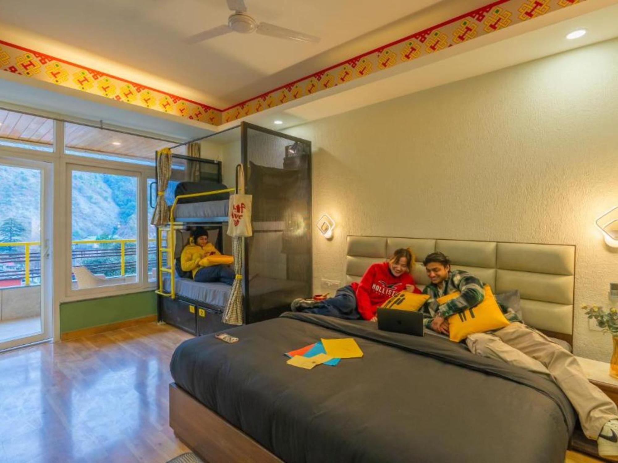 The Hosteller Mcleodganj, Bhagsu Мак-Леод-Гейндж Экстерьер фото